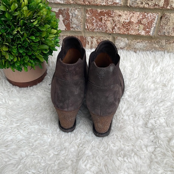 Trask Tatum Wedge Ankle Bootie Size 10 - Picture 4 of 8